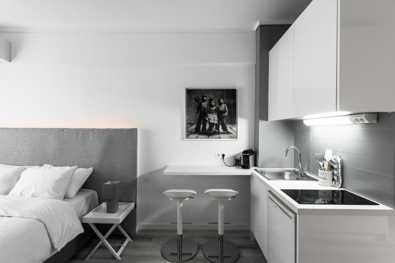 M&F Luxury Suites M Suite سالونيك المظهر الخارجي الصورة